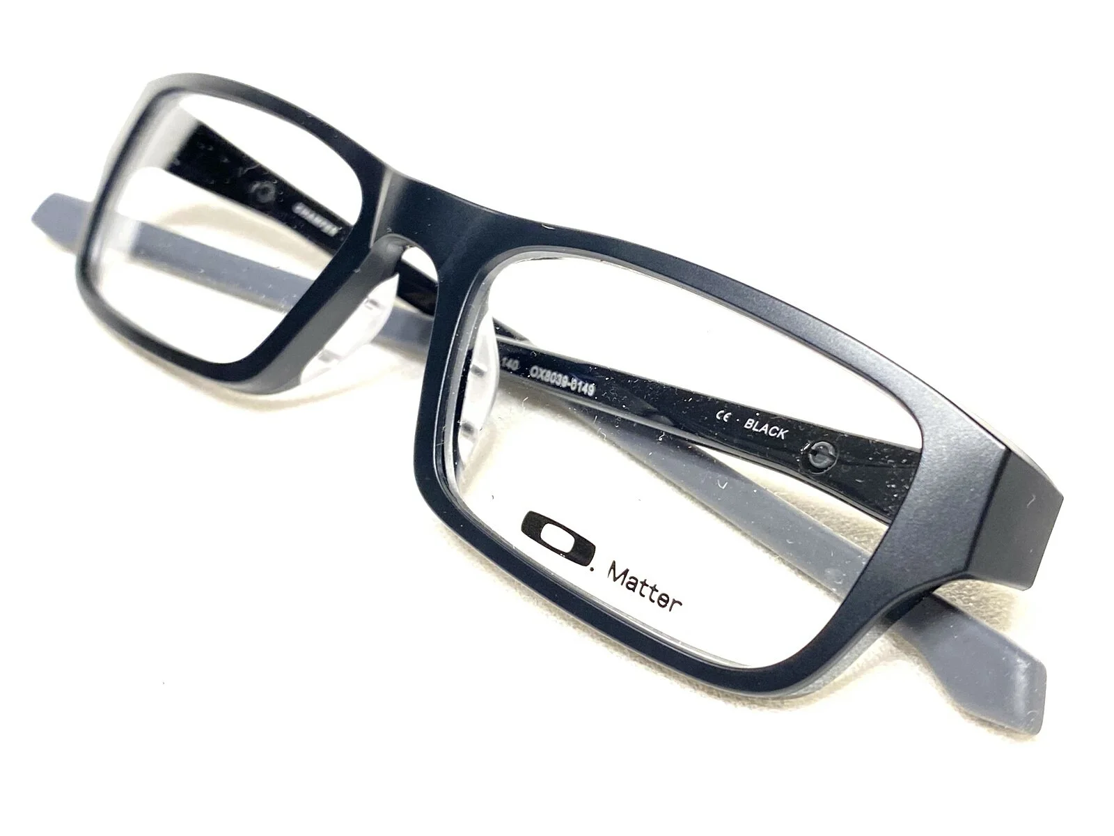 NEW Oakley Chamfer OX8039-0149 Men